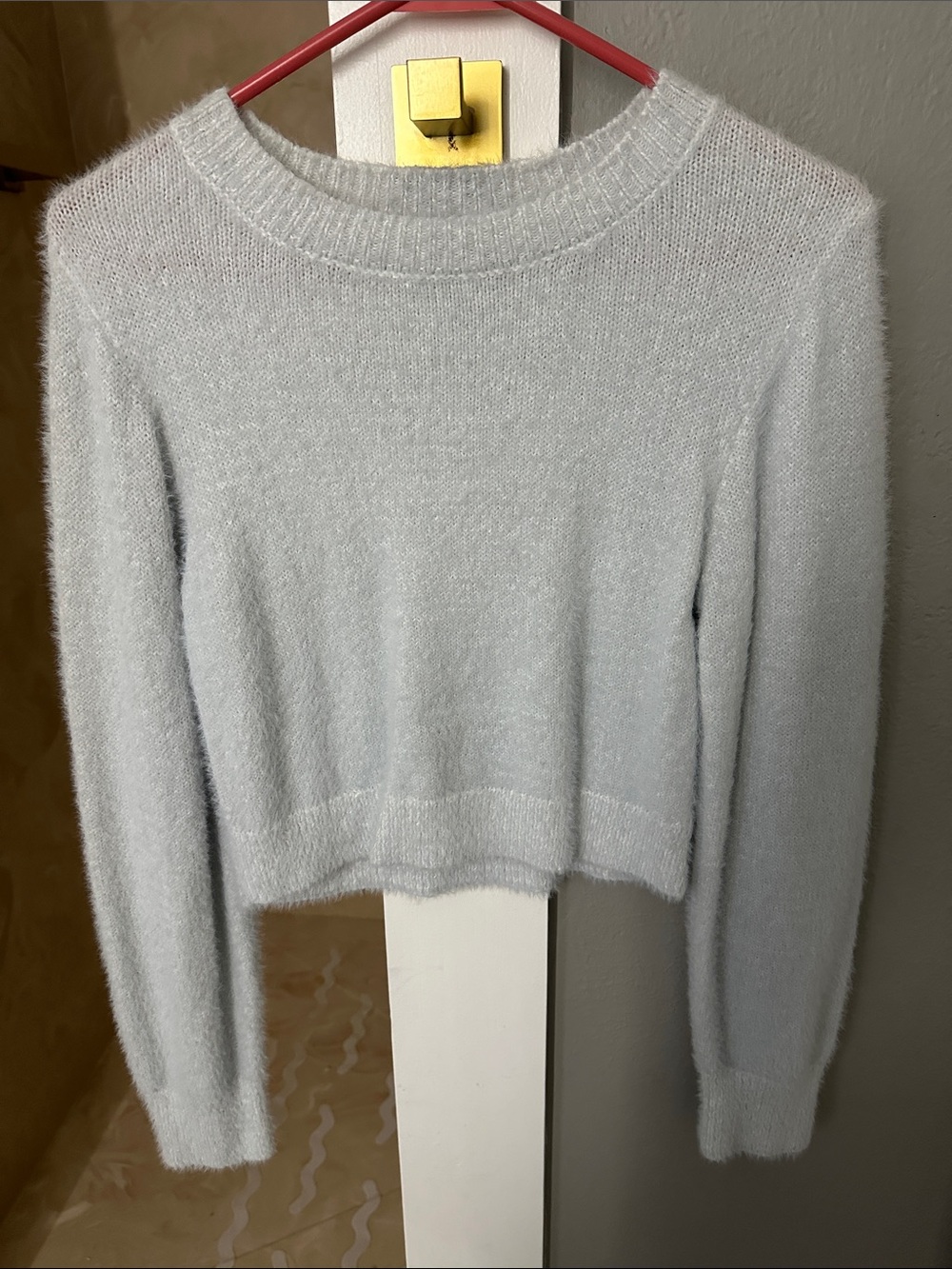 Urban Outfitters Fuzzy Knit Cropped Crewneck Sweater Ice Blue Large L